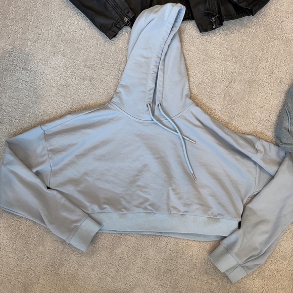 4 Jackets, Long Sleeve Crop Hoodie, Free People, Superdown, Asos, Blank NYC - Picture 2 of 5